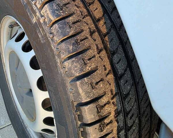 Белый Мерседес Sprinter, объемом двигателя 3 л и пробегом 258 тыс. км за 31500 $, фото 18 на Automoto.ua