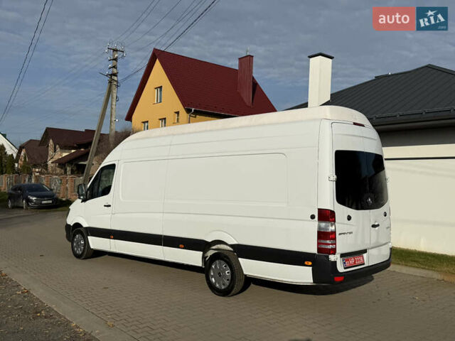 Белый Мерседес Sprinter, объемом двигателя 2.2 л и пробегом 316 тыс. км за 18900 $, фото 8 на Automoto.ua