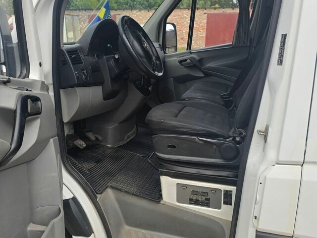 Білий Мерседес Sprinter, об'ємом двигуна 2.14 л та пробігом 370 тис. км за 16500 $, фото 7 на Automoto.ua