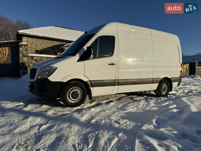 Білий Мерседес Sprinter, об'ємом двигуна 2.2 л та пробігом 387 тис. км за 18850 $, фото 3 на Automoto.ua