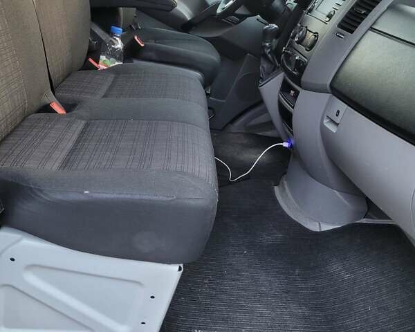 Белый Мерседес Sprinter, объемом двигателя 2.1 л и пробегом 242 тыс. км за 23256 $, фото 9 на Automoto.ua