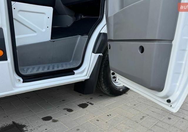 Белый Мерседес Sprinter, объемом двигателя 2.14 л и пробегом 380 тыс. км за 16800 $, фото 29 на Automoto.ua