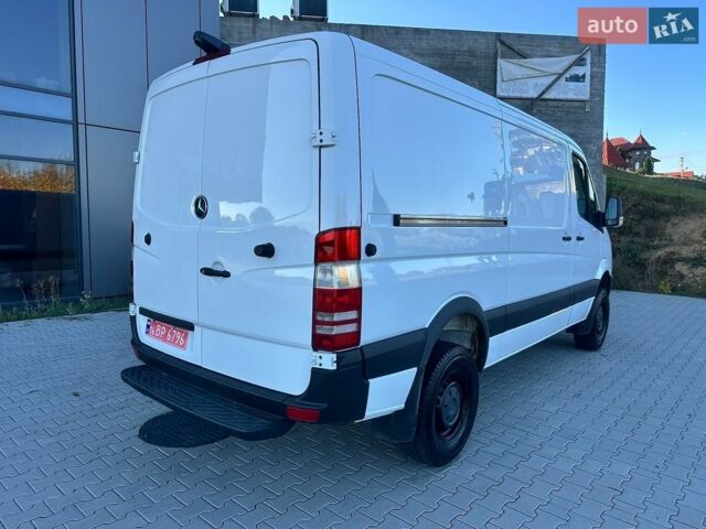 Білий Мерседес Sprinter, об'ємом двигуна 3 л та пробігом 330 тис. км за 30000 $, фото 6 на Automoto.ua