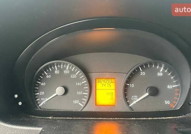 Білий Мерседес Sprinter, об'ємом двигуна 3 л та пробігом 364 тис. км за 28000 $, фото 7 на Automoto.ua