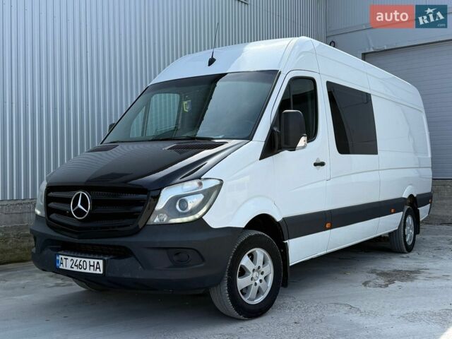 Белый Мерседес Sprinter, объемом двигателя 3 л и пробегом 687 тыс. км за 35999 $, фото 14 на Automoto.ua