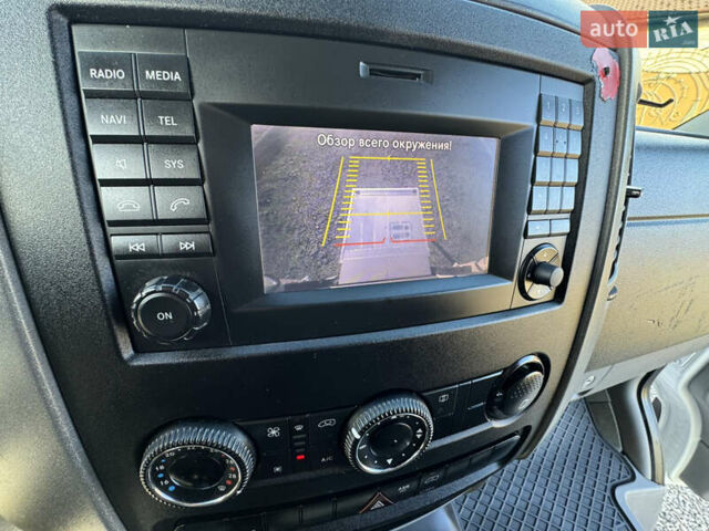 Белый Мерседес Sprinter, объемом двигателя 1.8 л и пробегом 378 тыс. км за 18300 $, фото 72 на Automoto.ua