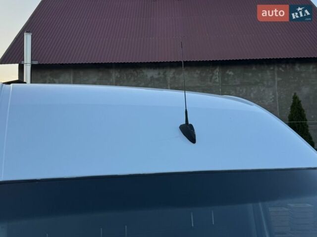 Белый Мерседес Sprinter, объемом двигателя 2.14 л и пробегом 380 тыс. км за 17300 $, фото 46 на Automoto.ua