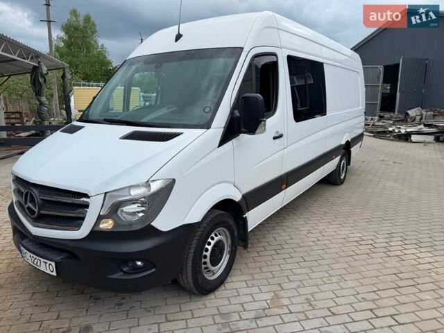Белый Мерседес Sprinter, объемом двигателя 2.1 л и пробегом 406 тыс. км за 20000 $, фото 1 на Automoto.ua