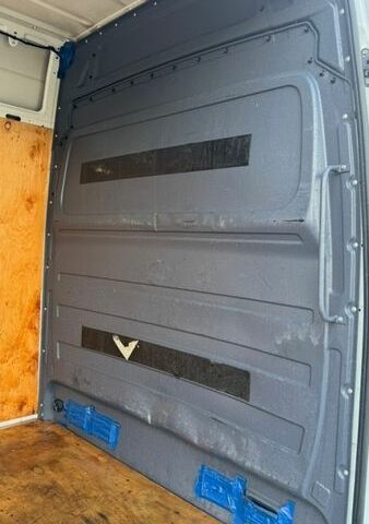 Белый Мерседес Sprinter, объемом двигателя 2.14 л и пробегом 380 тыс. км за 16800 $, фото 54 на Automoto.ua