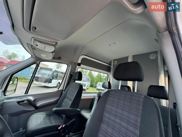 Белый Мерседес Sprinter, объемом двигателя 2.2 л и пробегом 338 тыс. км за 19999 $, фото 9 на Automoto.ua