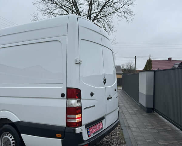 Білий Мерседес Sprinter, об'ємом двигуна 2.1 л та пробігом 267 тис. км за 17100 $, фото 2 на Automoto.ua
