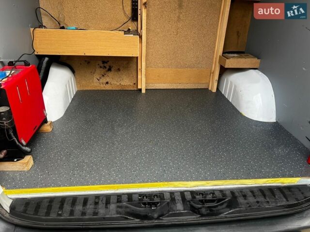Белый Мерседес Sprinter, объемом двигателя 2.14 л и пробегом 147 тыс. км за 22700 $, фото 17 на Automoto.ua