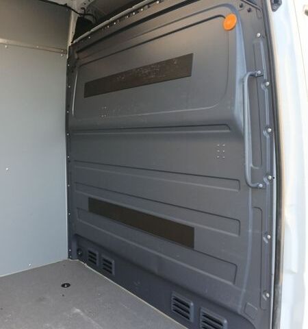 Белый Мерседес Sprinter, объемом двигателя 0 л и пробегом 247 тыс. км за 23999 $, фото 15 на Automoto.ua