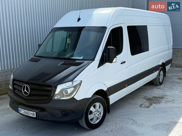 Белый Мерседес Sprinter, объемом двигателя 3 л и пробегом 687 тыс. км за 35999 $, фото 12 на Automoto.ua