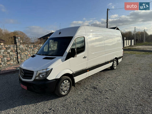 Белый Мерседес Sprinter, объемом двигателя 1.8 л и пробегом 378 тыс. км за 18300 $, фото 3 на Automoto.ua