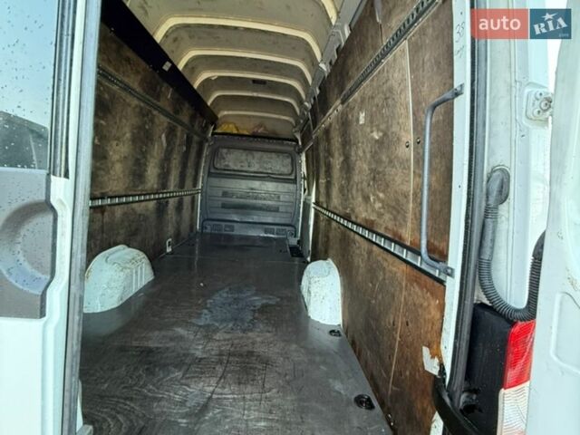 Белый Мерседес Sprinter, объемом двигателя 2.2 л и пробегом 450 тыс. км за 26500 $, фото 23 на Automoto.ua