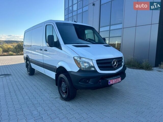 Білий Мерседес Sprinter, об'ємом двигуна 3 л та пробігом 330 тис. км за 30000 $, фото 2 на Automoto.ua