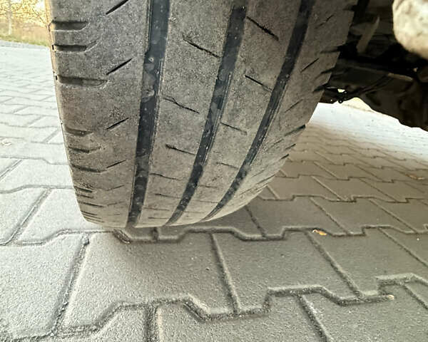 Белый Мерседес Sprinter, объемом двигателя 0 л и пробегом 348 тыс. км за 19300 $, фото 26 на Automoto.ua