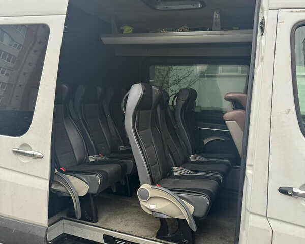 Білий Мерседес Sprinter, об'ємом двигуна 3 л та пробігом 540 тис. км за 30000 $, фото 12 на Automoto.ua