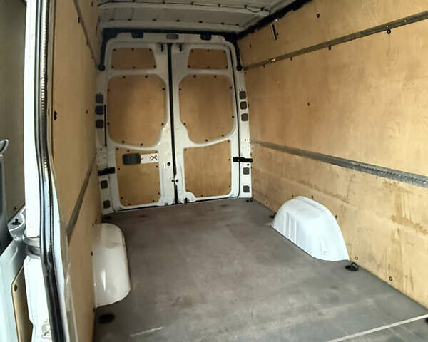 Белый Мерседес Sprinter, объемом двигателя 0 л и пробегом 348 тыс. км за 19300 $, фото 23 на Automoto.ua