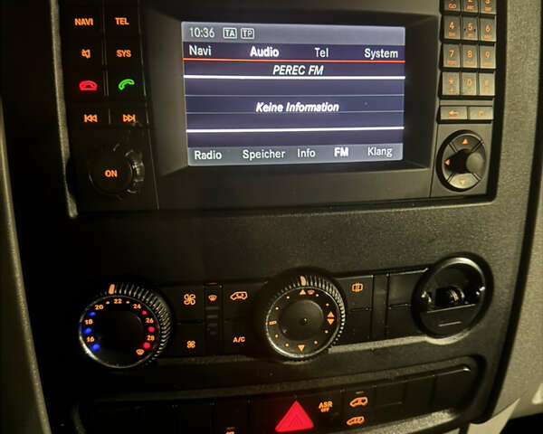 Белый Мерседес Sprinter, объемом двигателя 2.2 л и пробегом 1 тыс. км за 36000 $, фото 23 на Automoto.ua