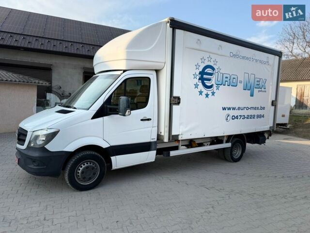 Белый Мерседес Sprinter, объемом двигателя 3 л и пробегом 300 тыс. км за 32455 $, фото 1 на Automoto.ua