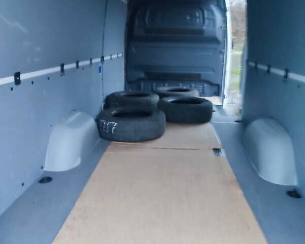 Білий Мерседес Sprinter, об'ємом двигуна 3 л та пробігом 360 тис. км за 30000 $, фото 14 на Automoto.ua