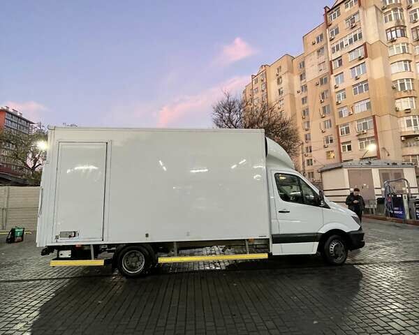 Білий Мерседес Sprinter, об'ємом двигуна 2.2 л та пробігом 245 тис. км за 28000 $, фото 2 на Automoto.ua