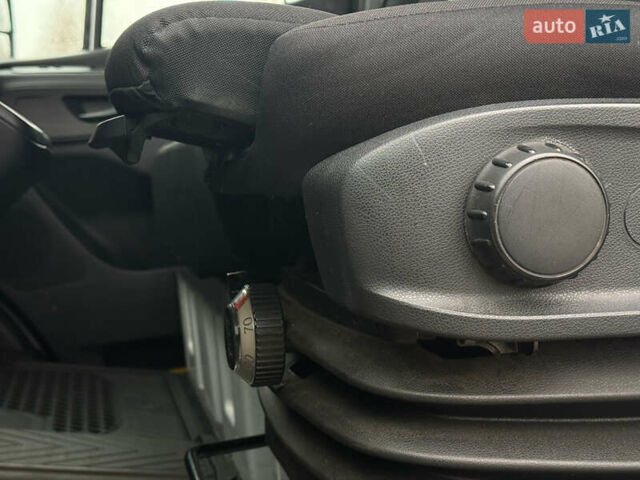 Білий Мерседес Sprinter, об'ємом двигуна 2.1 л та пробігом 313 тис. км за 25900 $, фото 10 на Automoto.ua