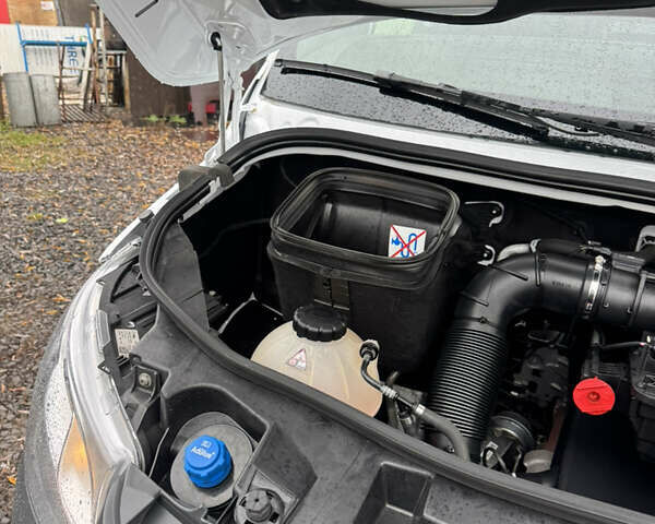 Белый Мерседес Sprinter, объемом двигателя 2.2 л и пробегом 146 тыс. км за 27900 $, фото 21 на Automoto.ua