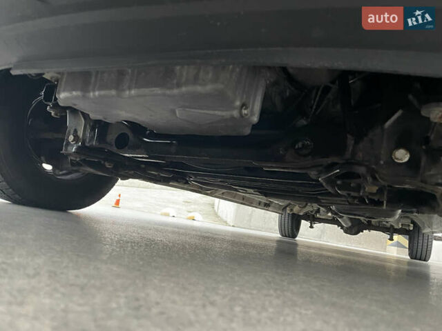 Белый Мерседес Sprinter, объемом двигателя 3 л и пробегом 300 тыс. км за 29500 $, фото 68 на Automoto.ua