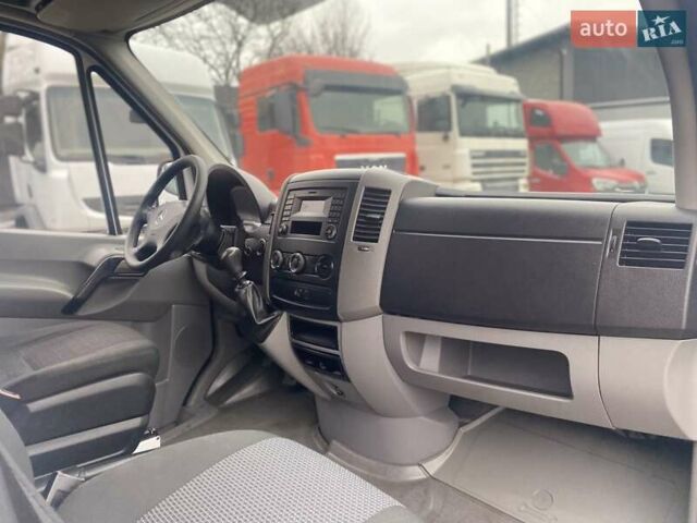 Белый Мерседес Sprinter, объемом двигателя 2.2 л и пробегом 151 тыс. км за 17500 $, фото 31 на Automoto.ua