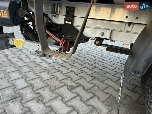 Белый Мерседес Sprinter, объемом двигателя 2.2 л и пробегом 264 тыс. км за 24300 $, фото 11 на Automoto.ua