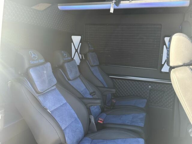 Білий Мерседес Sprinter, об'ємом двигуна 2.1 л та пробігом 420 тис. км за 40627 $, фото 10 на Automoto.ua