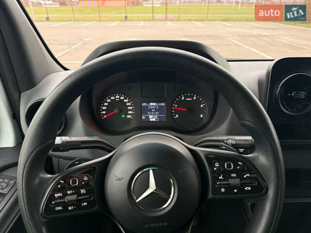Білий Мерседес Sprinter, об'ємом двигуна 2.1 л та пробігом 313 тис. км за 25900 $, фото 13 на Automoto.ua