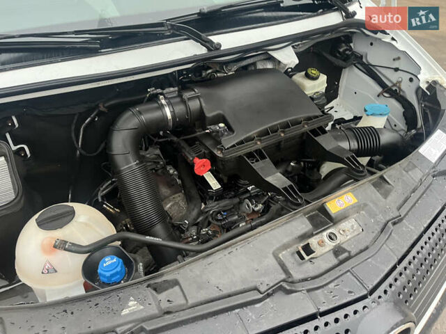 Белый Мерседес Sprinter, объемом двигателя 2.1 л и пробегом 390 тыс. км за 22500 $, фото 11 на Automoto.ua