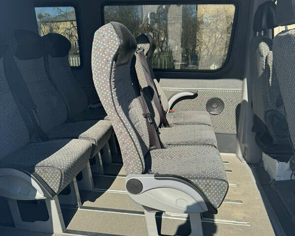 Белый Мерседес Sprinter, объемом двигателя 0 л и пробегом 450 тыс. км за 34000 $, фото 21 на Automoto.ua