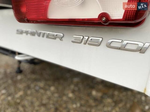 Білий Мерседес Sprinter, об'ємом двигуна 3.03 л та пробігом 140 тис. км за 23800 $, фото 17 на Automoto.ua