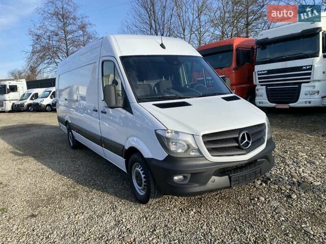 Белый Мерседес Sprinter, объемом двигателя 2.2 л и пробегом 290 тыс. км за 19950 $, фото 13 на Automoto.ua