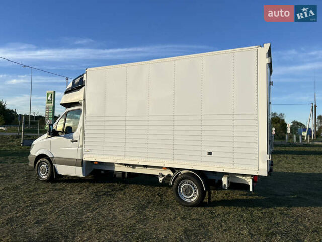 Белый Мерседес Sprinter, объемом двигателя 3 л и пробегом 150 тыс. км за 23800 $, фото 12 на Automoto.ua