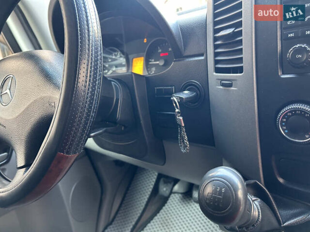 Білий Мерседес Sprinter, об'ємом двигуна 2.14 л та пробігом 160 тис. км за 24000 $, фото 45 на Automoto.ua