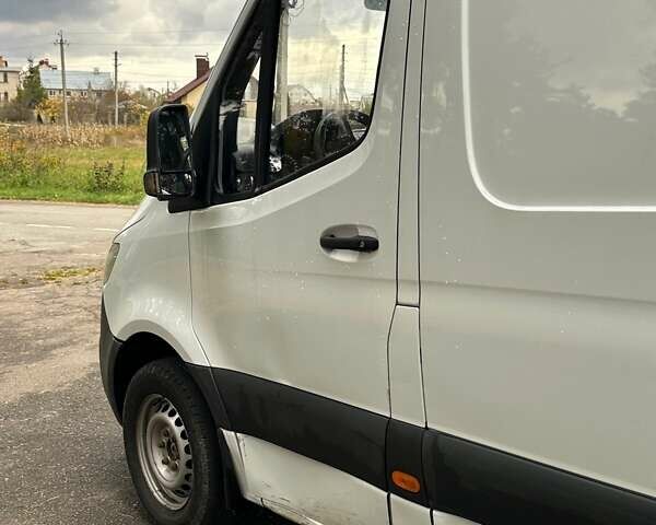 Мерседес Sprinter 2018 в Виннице на Automoto.ua Белый Мерседес Sprinter, объемом двигателя 2.2 л и пробегом 267 тыс. км за 18900 $, фото 6 на Automoto.ua