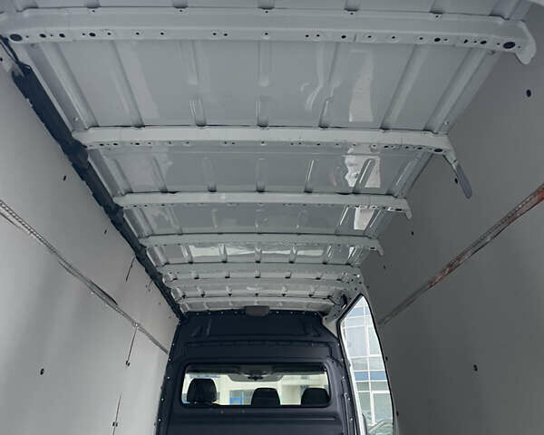 Белый Мерседес Sprinter, объемом двигателя 3 л и пробегом 300 тыс. км за 29500 $, фото 60 на Automoto.ua