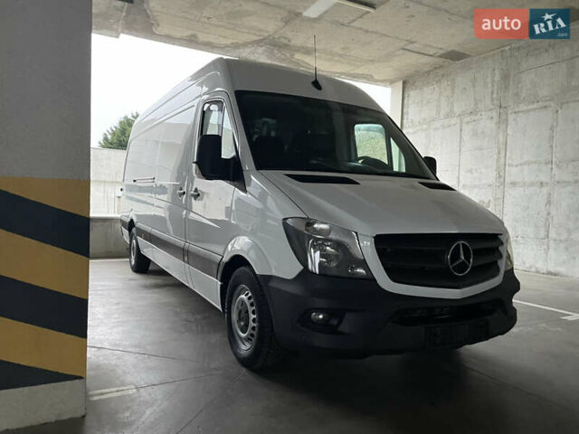 Белый Мерседес Sprinter, объемом двигателя 3 л и пробегом 300 тыс. км за 29500 $, фото 80 на Automoto.ua