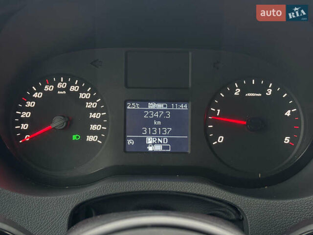 Білий Мерседес Sprinter, об'ємом двигуна 2.1 л та пробігом 313 тис. км за 25900 $, фото 14 на Automoto.ua