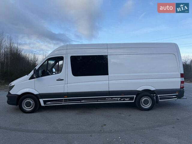 Белый Мерседес Sprinter, объемом двигателя 3 л и пробегом 220 тыс. км за 31500 $, фото 4 на Automoto.ua