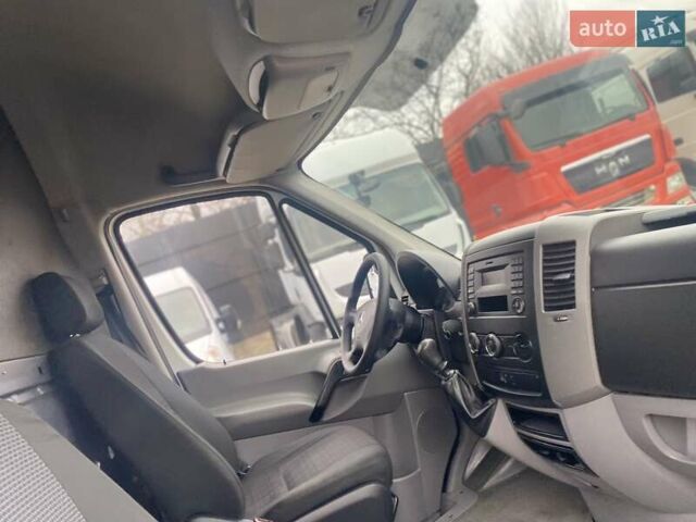 Белый Мерседес Sprinter, объемом двигателя 2.2 л и пробегом 151 тыс. км за 17500 $, фото 36 на Automoto.ua