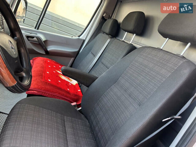Білий Мерседес Sprinter, об'ємом двигуна 2.14 л та пробігом 160 тис. км за 24000 $, фото 27 на Automoto.ua