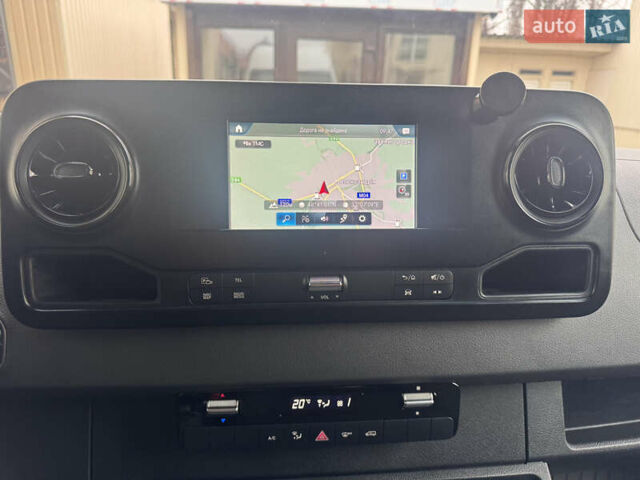 Білий Мерседес Sprinter, об'ємом двигуна 2.14 л та пробігом 262 тис. км за 23000 $, фото 14 на Automoto.ua