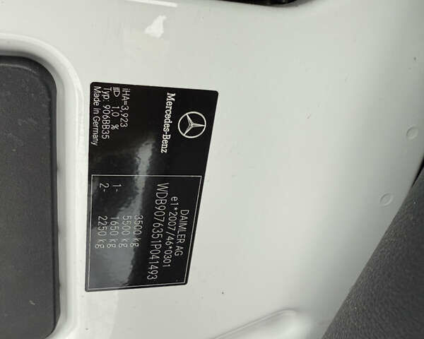 Білий Мерседес Sprinter, об'ємом двигуна 2.14 л та пробігом 195 тис. км за 26500 $, фото 34 на Automoto.ua